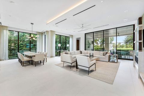Tiny photo for 471 Royal Palm Way, Boca Raton, FL 33432 (MLS # R11003862)