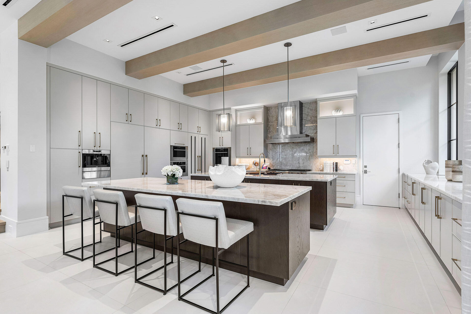 ROYAL PALM YACHT & COUNTR - Residential