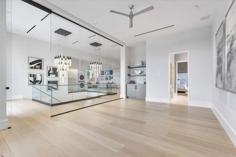 Tiny photo for 471 Royal Palm Way, Boca Raton, FL 33432 (MLS # R11003862)