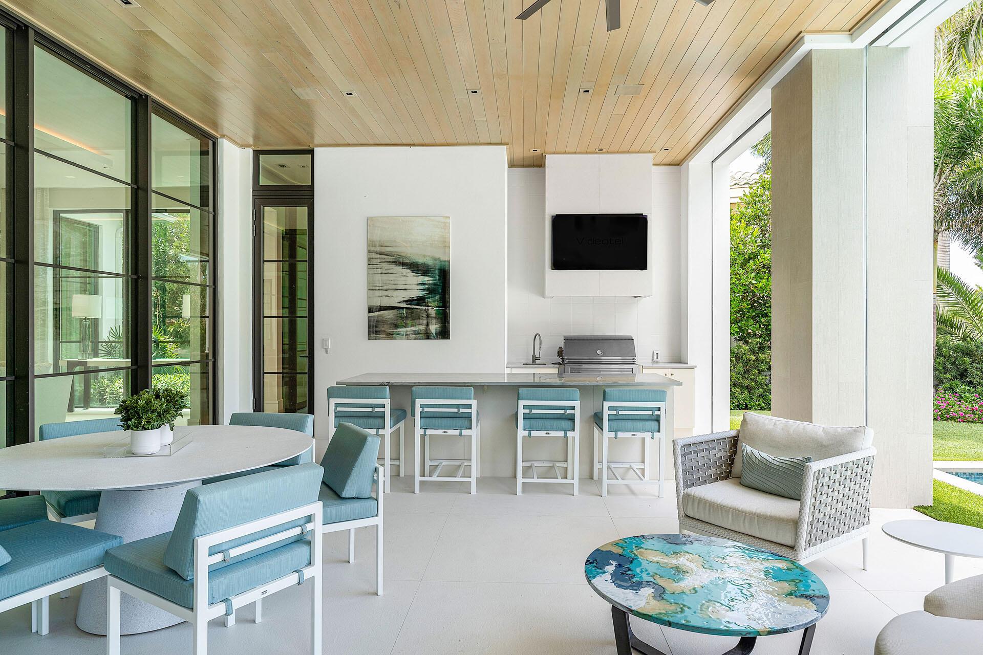 ROYAL PALM YACHT & COUNTR - Residential