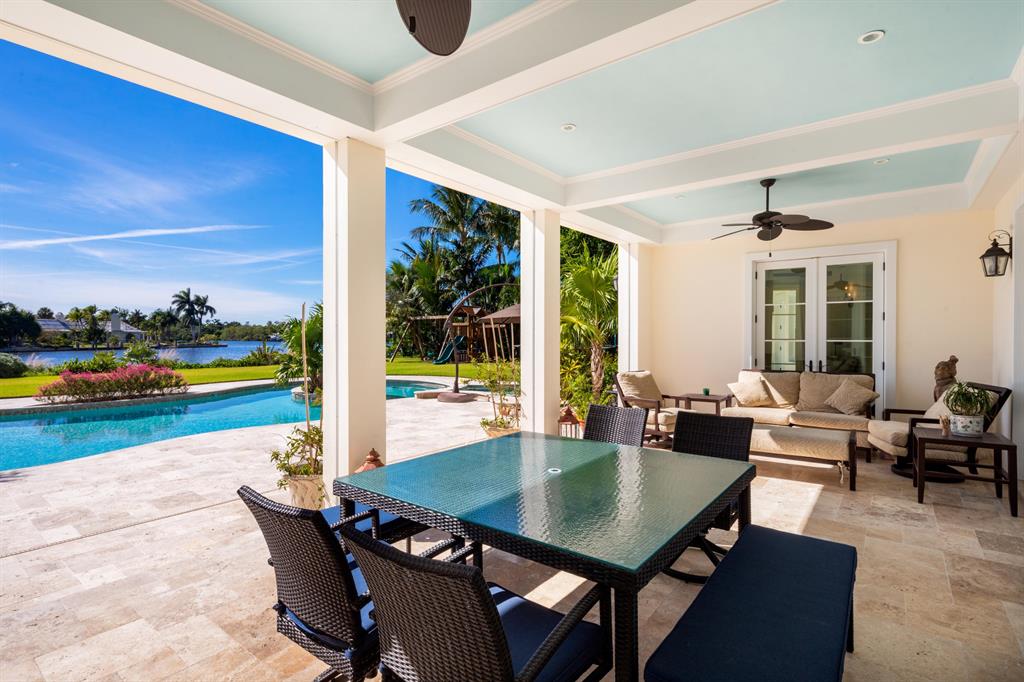 MC LOUTH - Residential