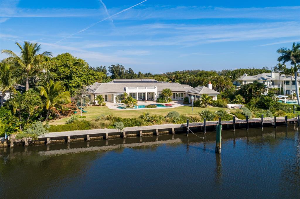 MC LOUTH - Residential