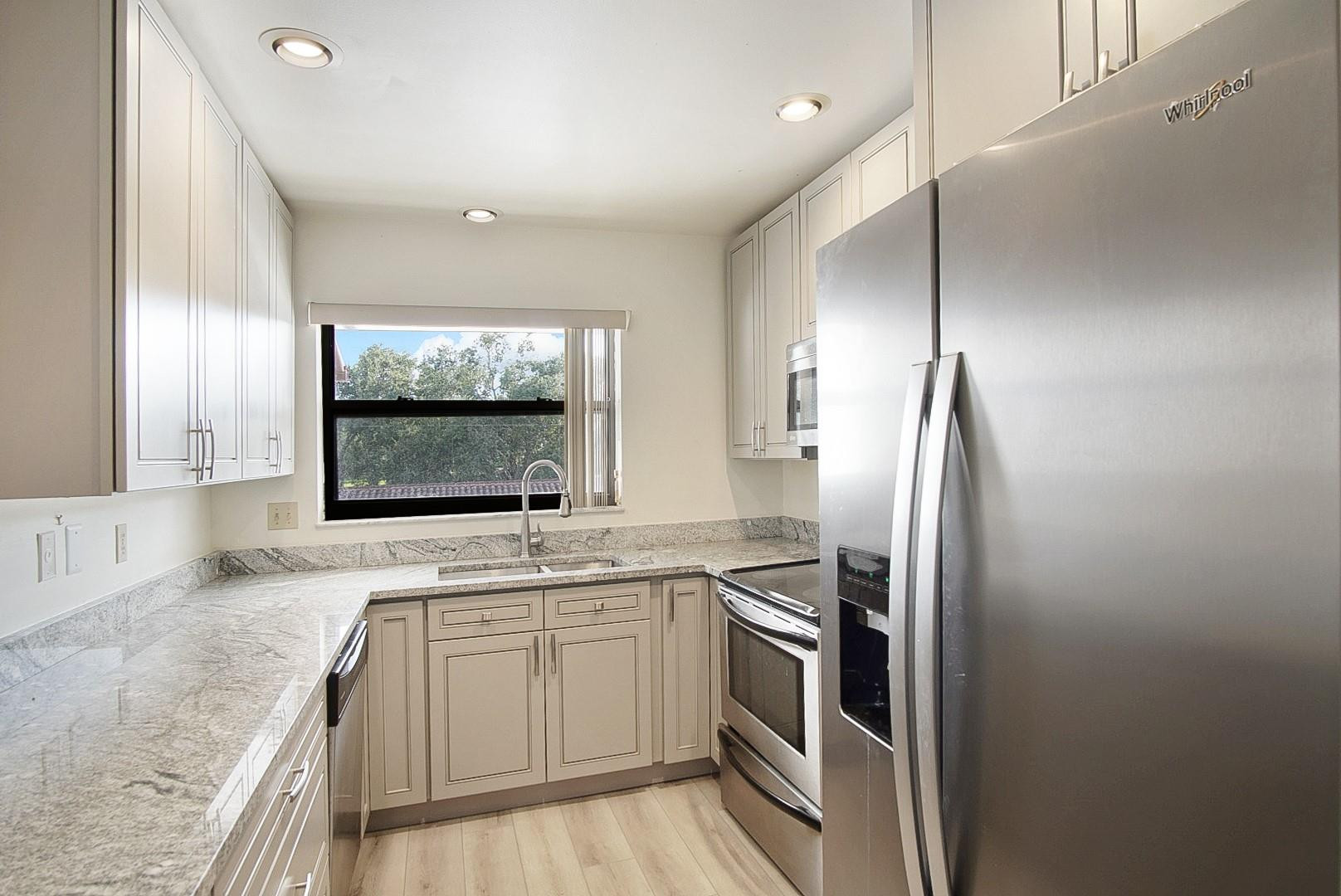 6021 SE Landing Way 7