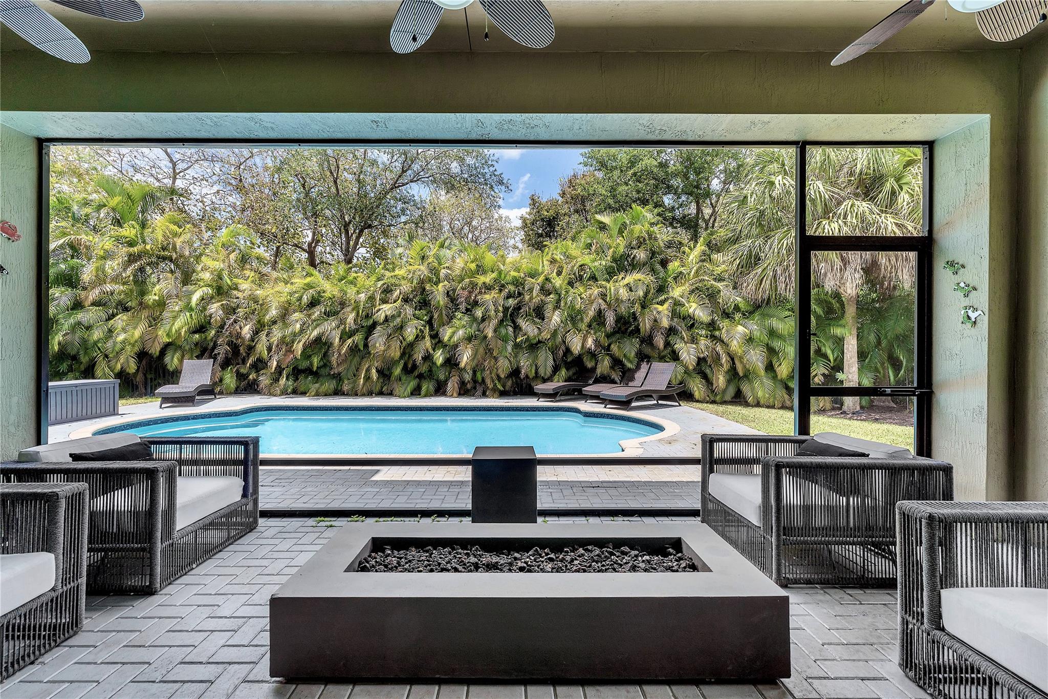 8050 NW 126th Ter