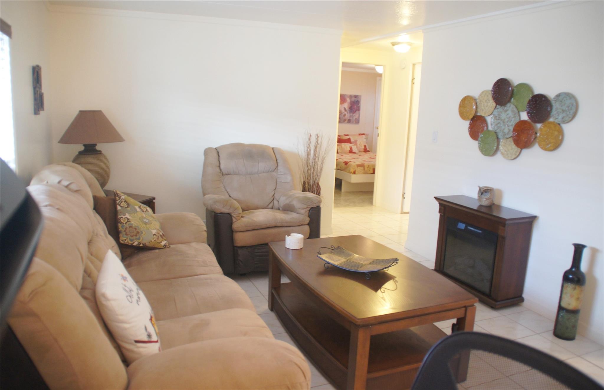 Ravenswood Estates & Mari - Residential