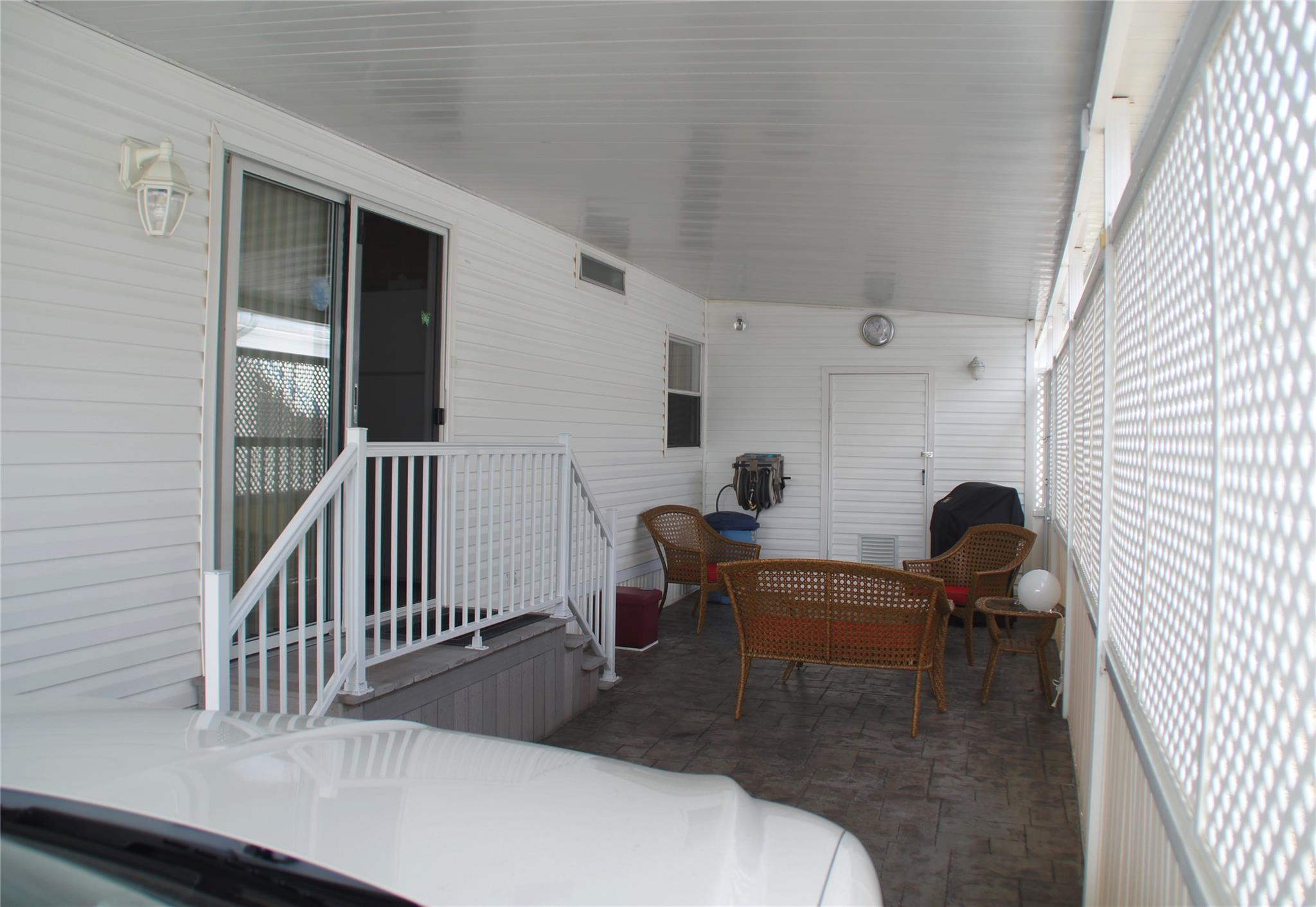 Ravenswood Estates & Mari - Residential