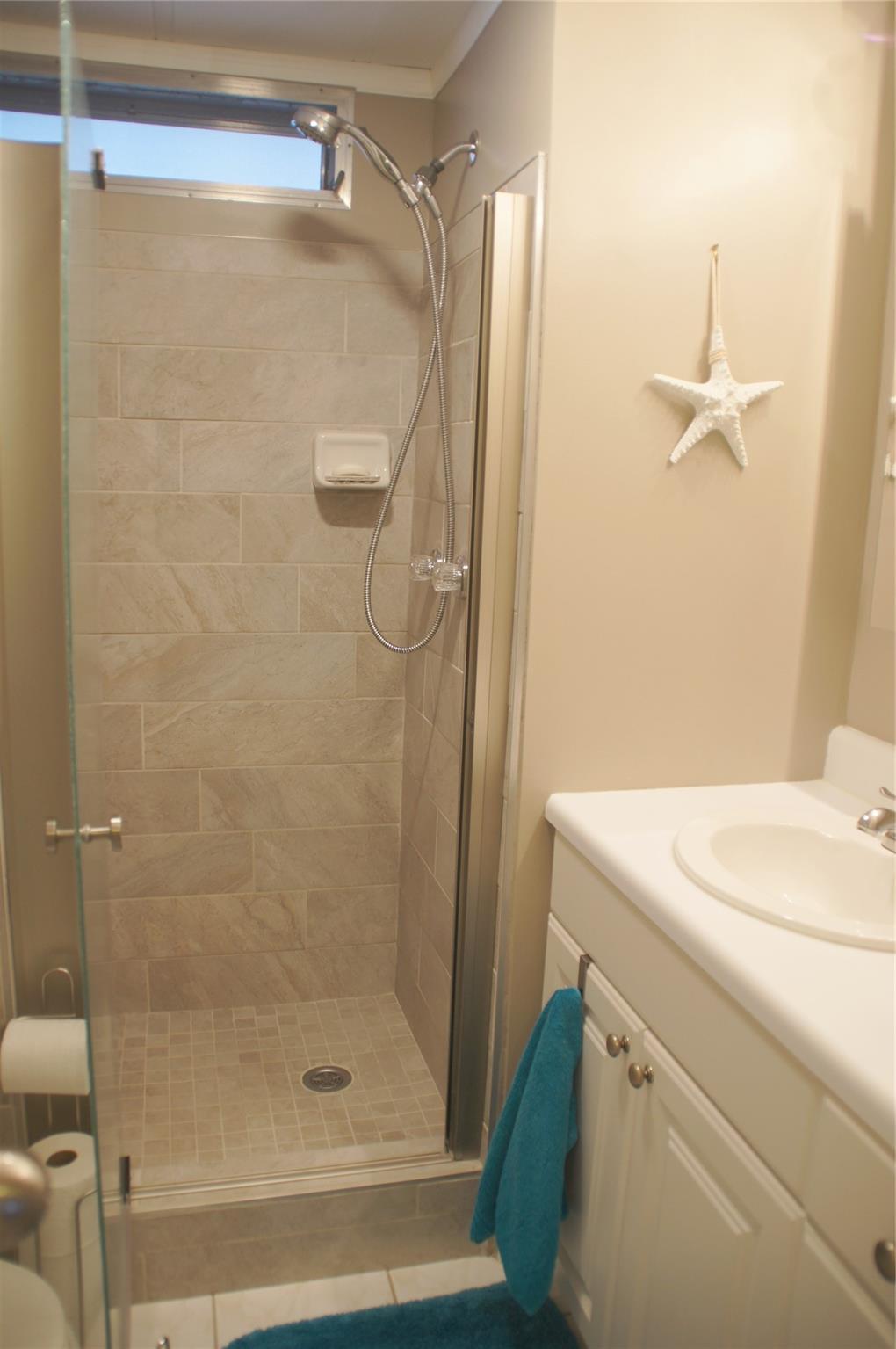 Ravenswood Estates & Mari - Residential