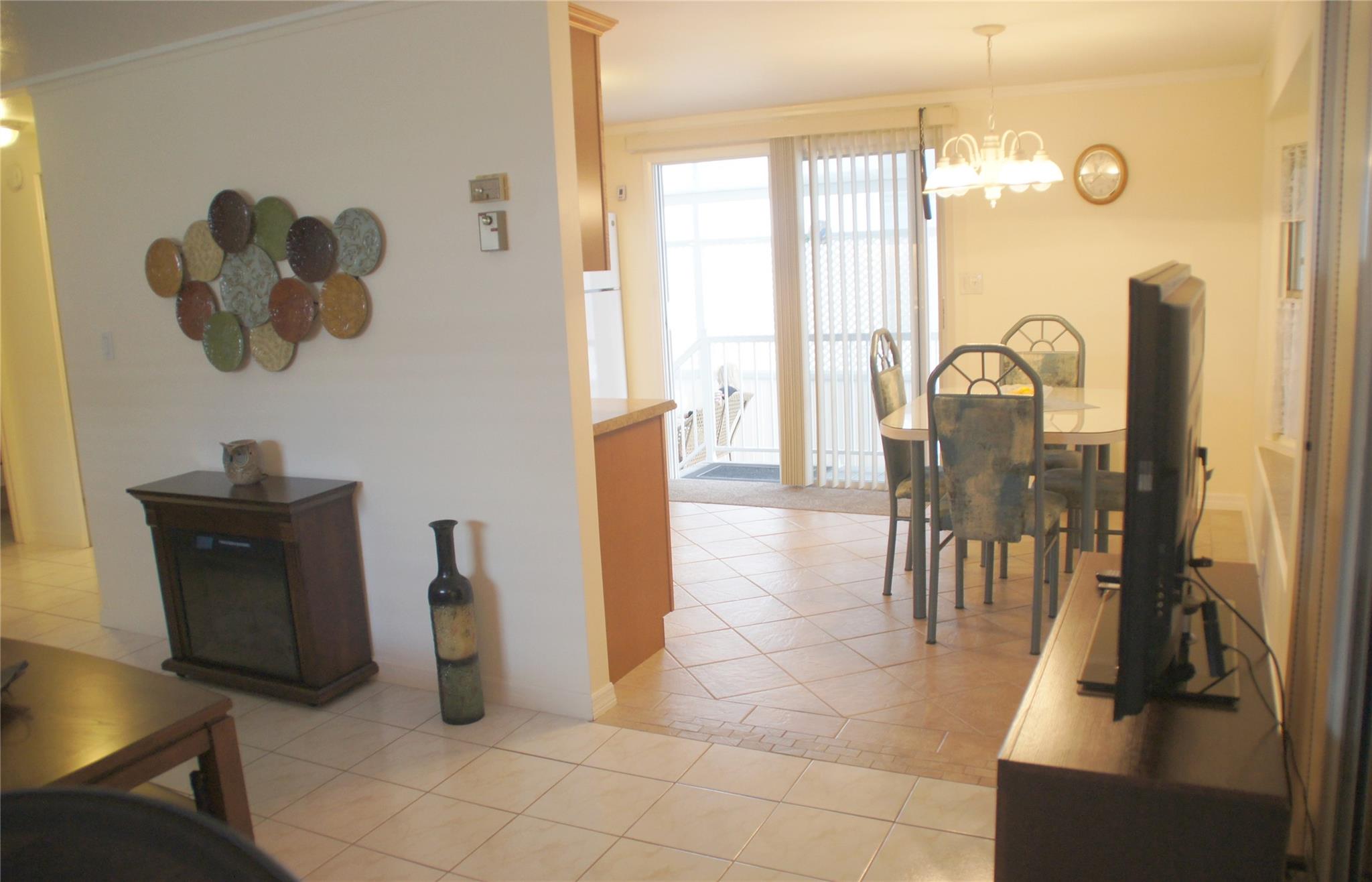 Ravenswood Estates & Mari - Residential