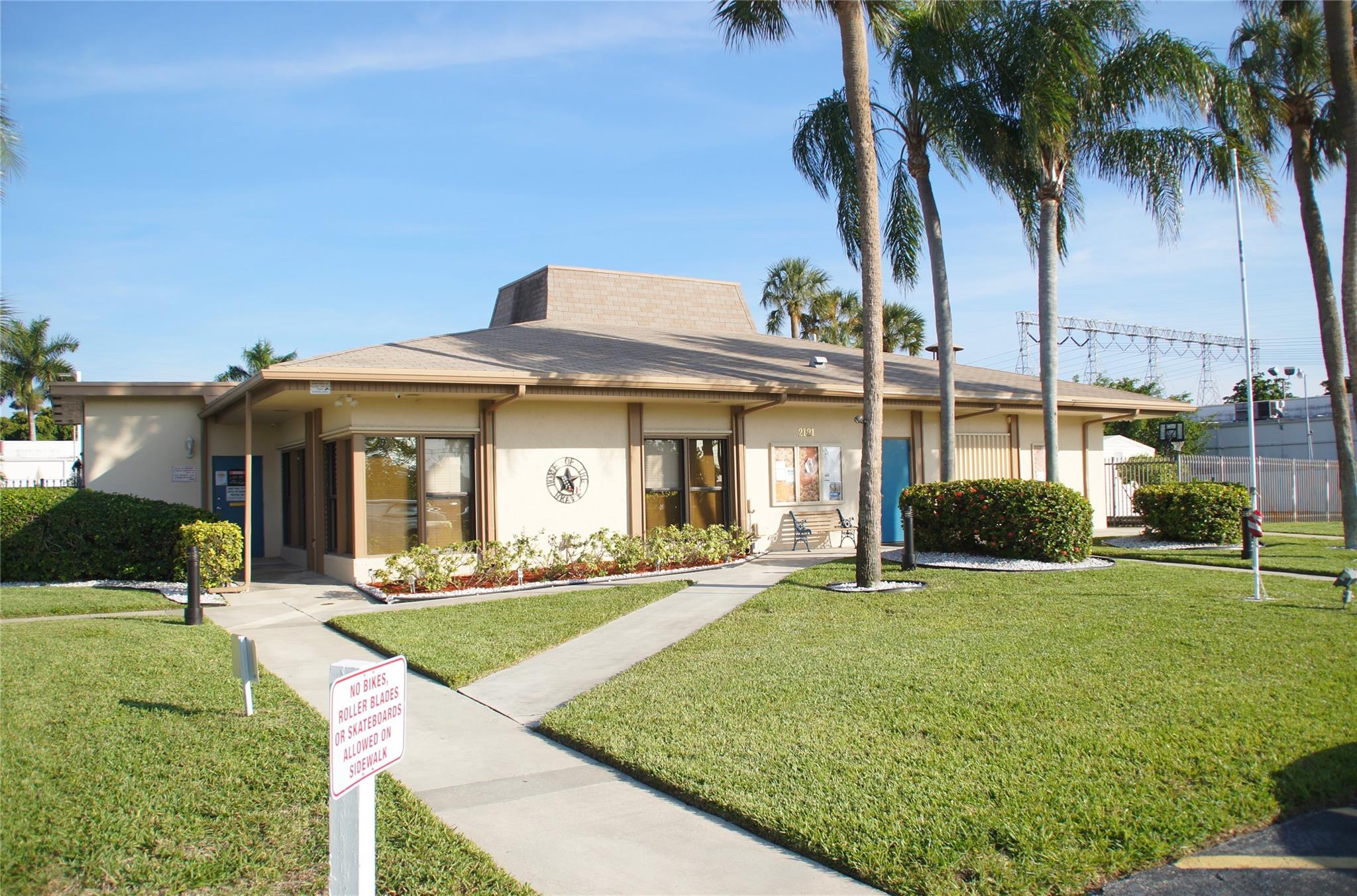 Ravenswood Estates & Mari - Residential