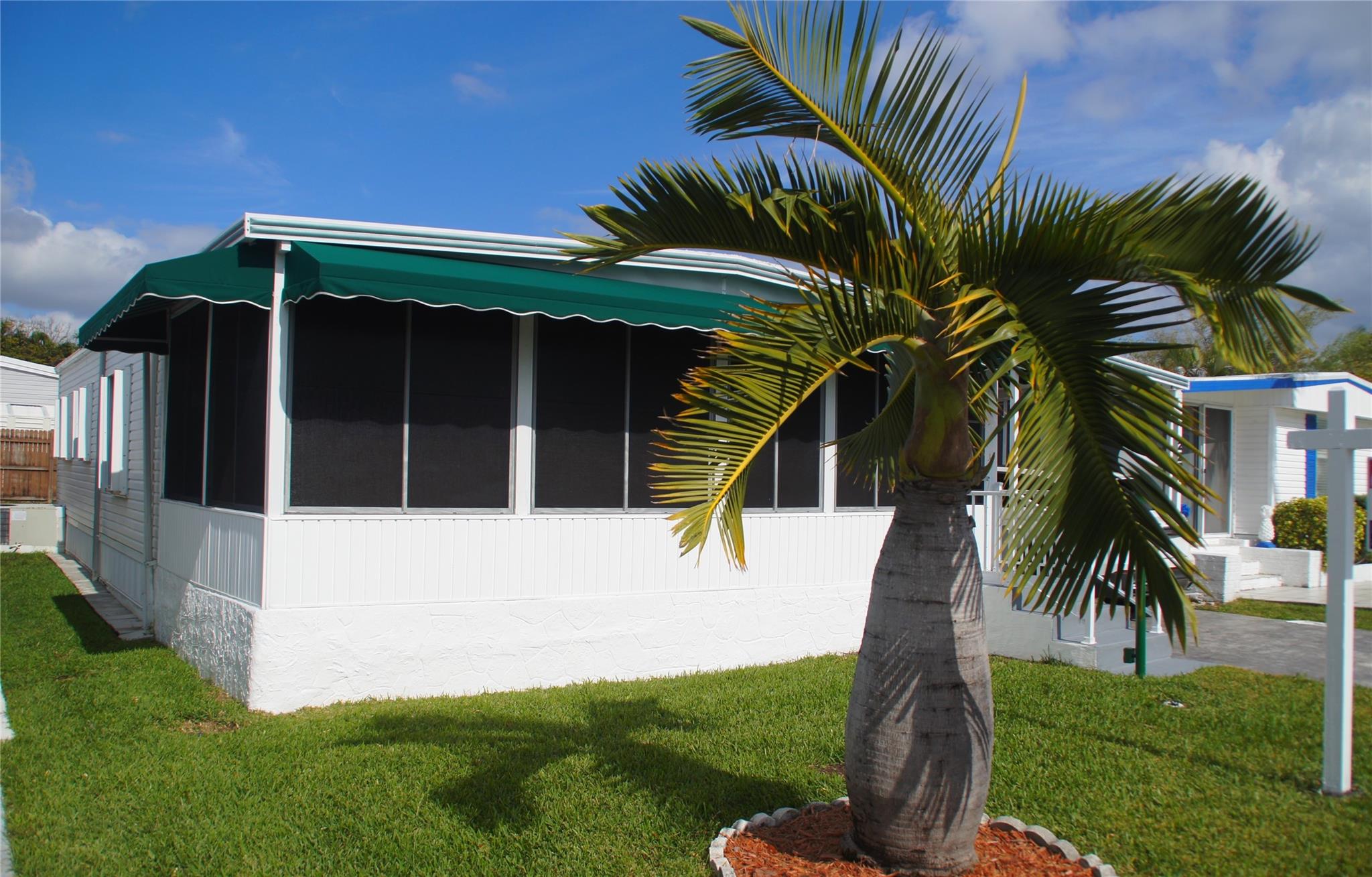 Ravenswood Estates & Mari - Residential