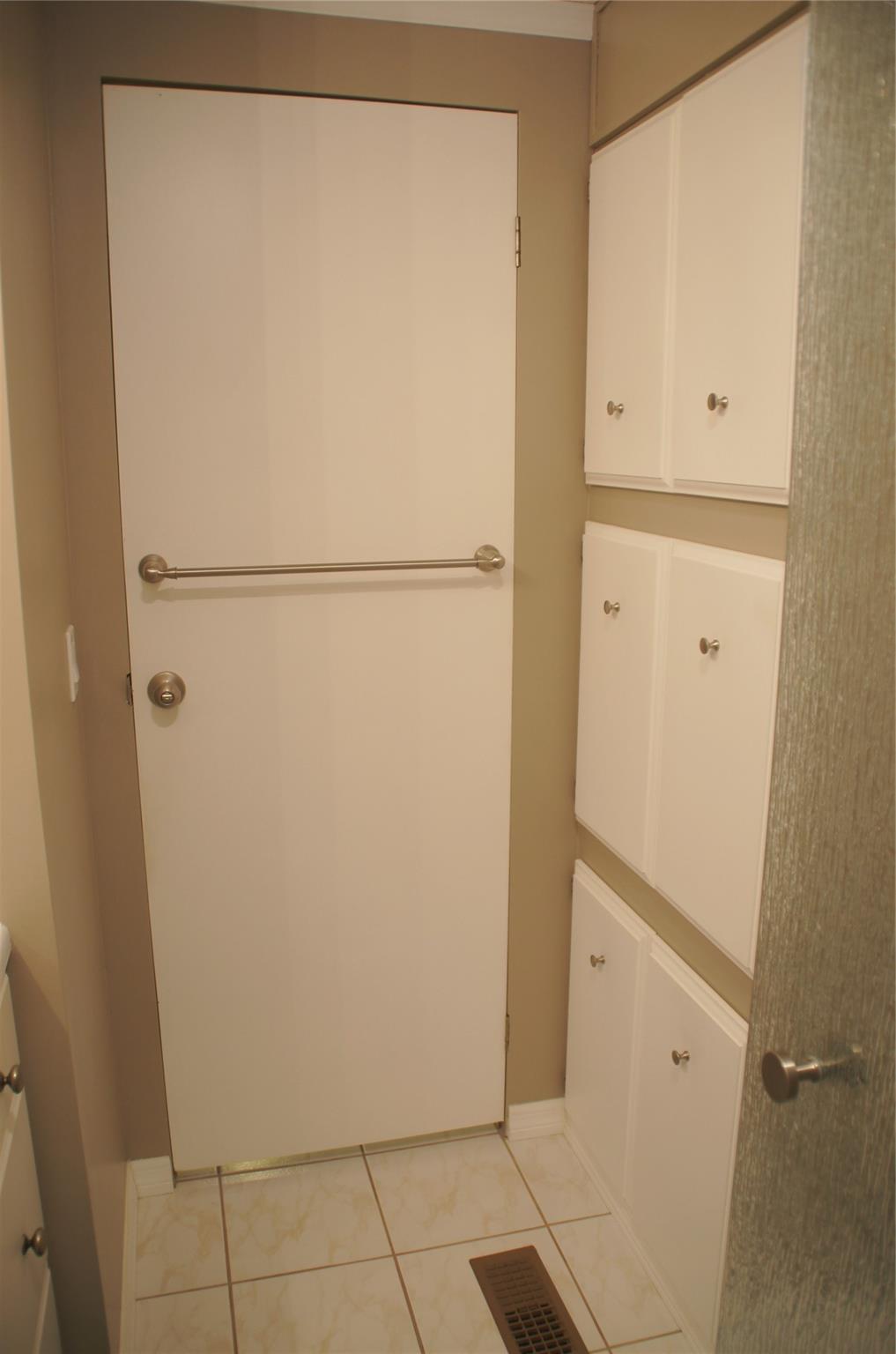 Ravenswood Estates & Mari - Residential