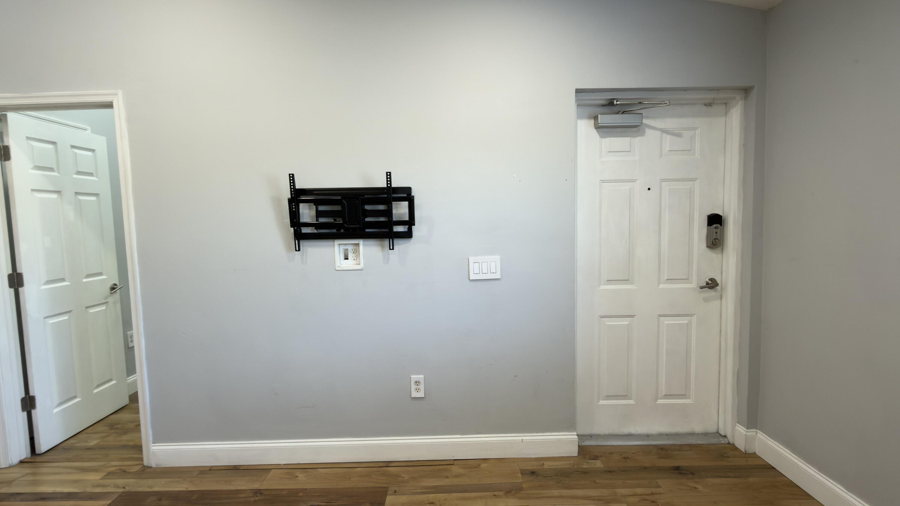 COVE AT BRIAR BAY CONDO - Residential
