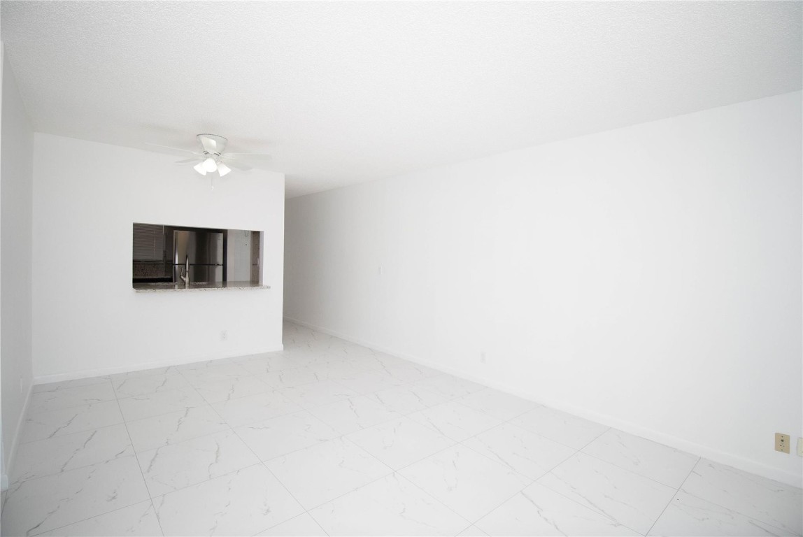 7 Unit Building Coral Springs - Residential Income