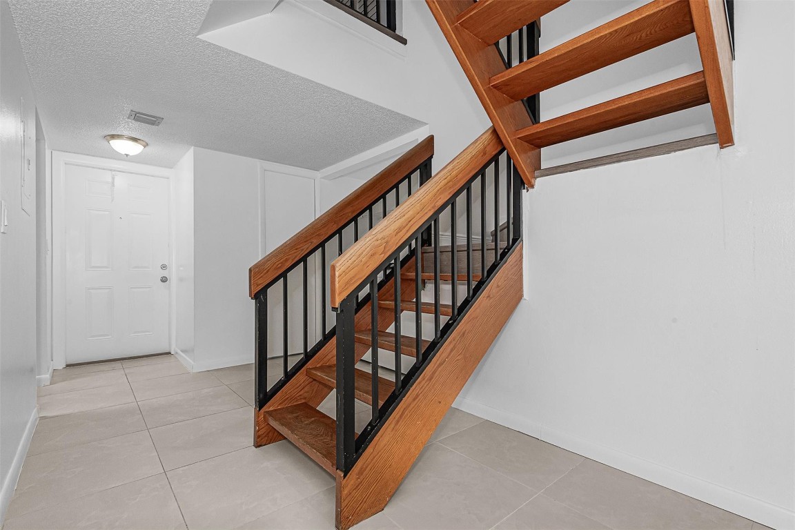 7 Unit Building Coral Springs - Residential Income