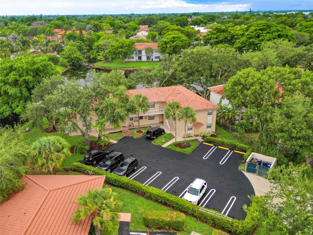 7 Unit Building Coral Springs - Residential Income