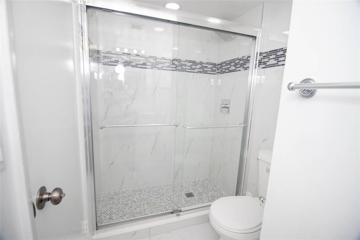 7 Unit Building Coral Springs - Residential Income