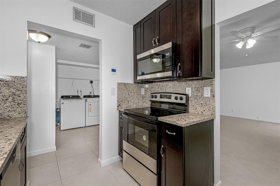 7 Unit Building Coral Springs - Residential Income