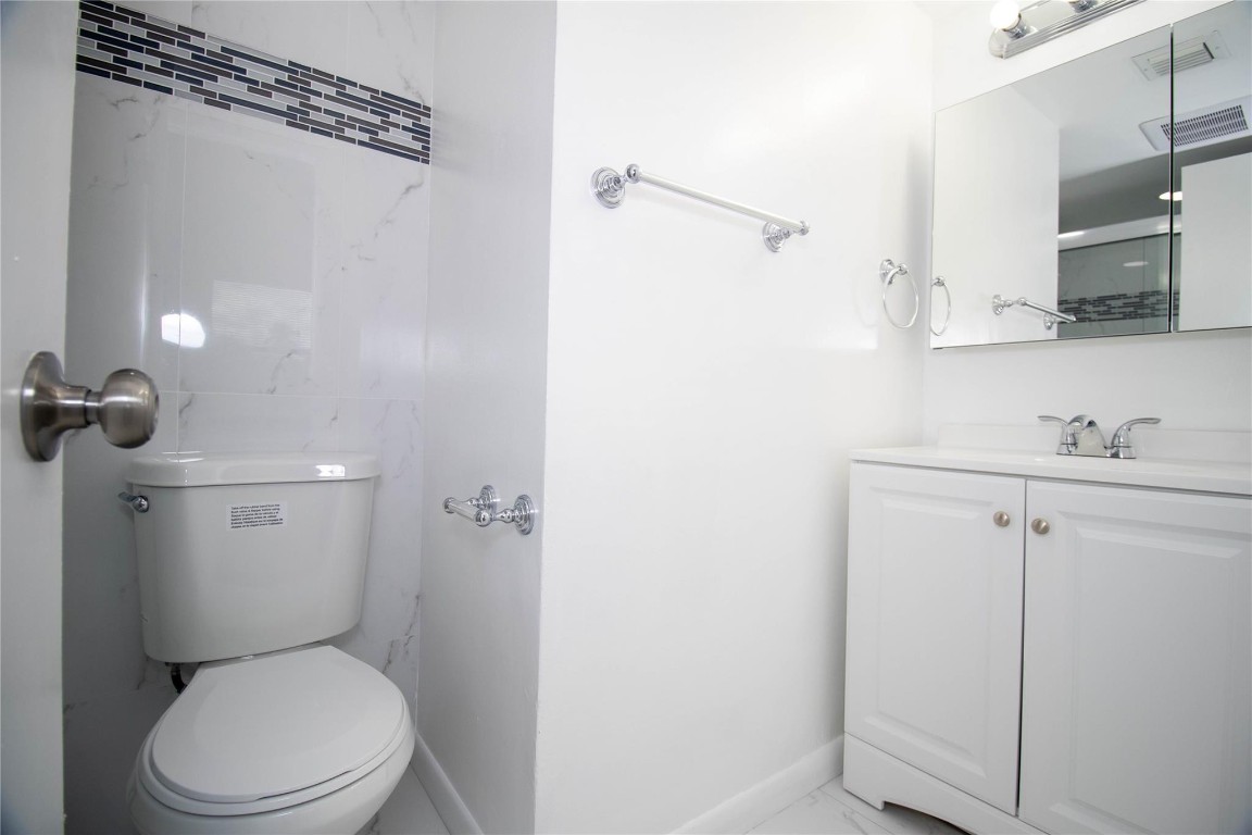 7 Unit Building Coral Springs - Residential Income