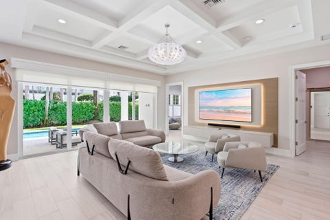Tiny photo for 464 NE 8TH Street, Boca Raton, FL 33432 (MLS # B26070347)
