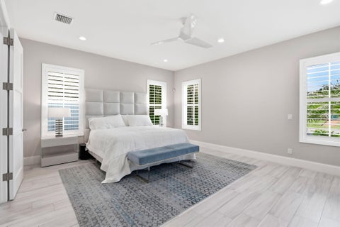 Tiny photo for 464 NE 8TH Street, Boca Raton, FL 33432 (MLS # B26070347)