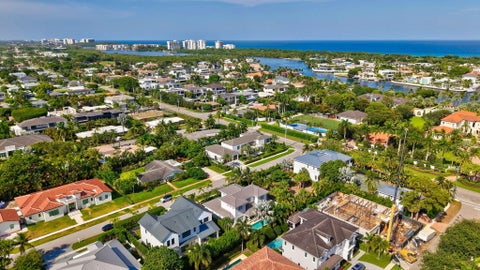 Tiny photo for 464 NE 8TH Street, Boca Raton, FL 33432 (MLS # B26070347)