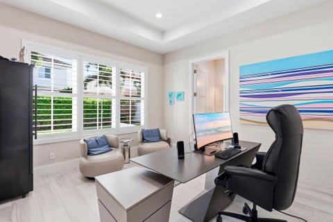 Tiny photo for 464 NE 8TH Street, Boca Raton, FL 33432 (MLS # B26070347)
