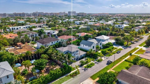 Tiny photo for 464 NE 8TH Street, Boca Raton, FL 33432 (MLS # B26070347)
