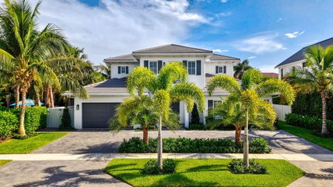 Tiny photo for 464 NE 8TH Street, Boca Raton, FL 33432 (MLS # B26070347)