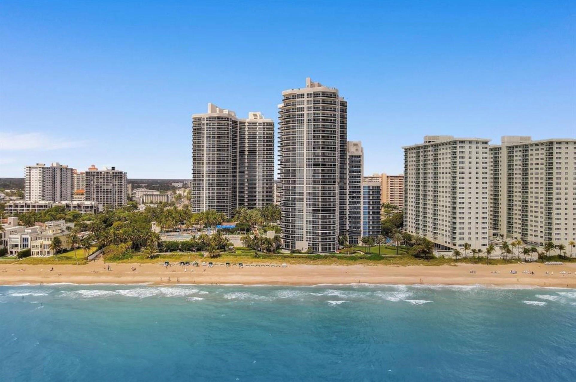 L'Hermitage Condominiums - Residential