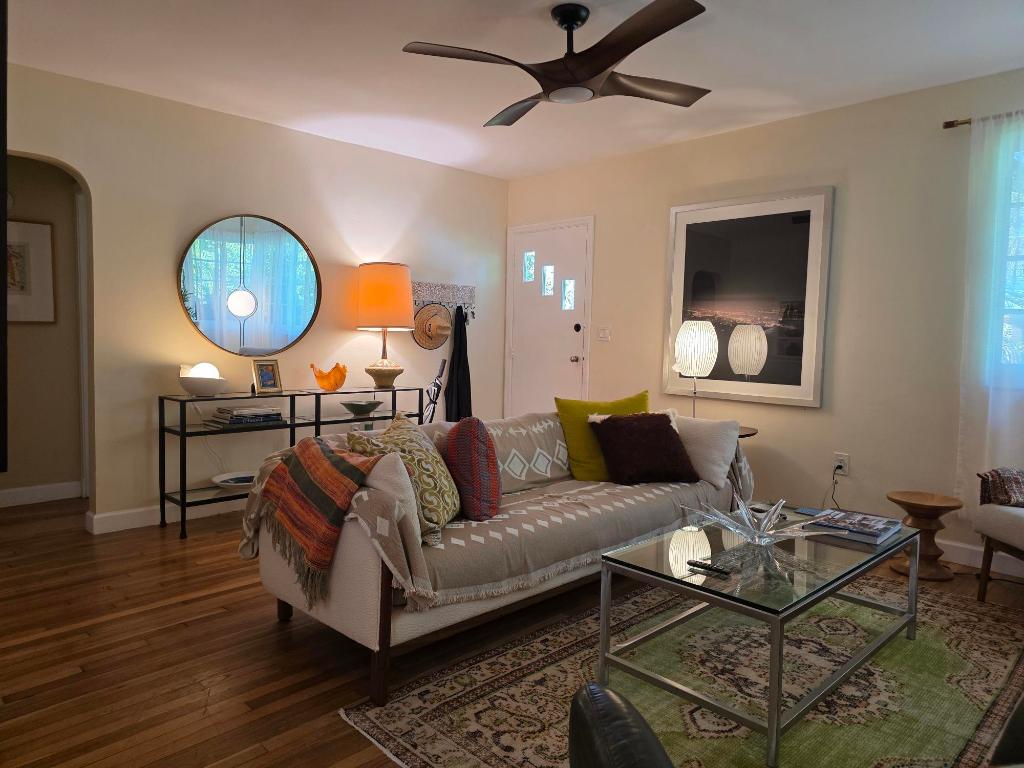 LAKE WORTH TOWN OF - Residential Lease