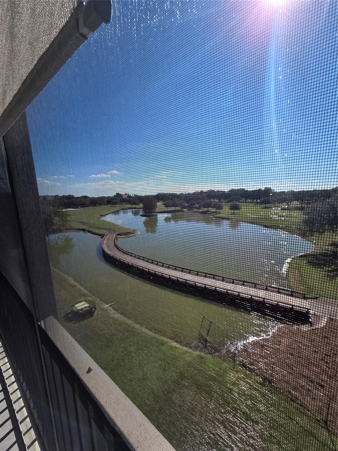 ROLLING HILLS - Residential