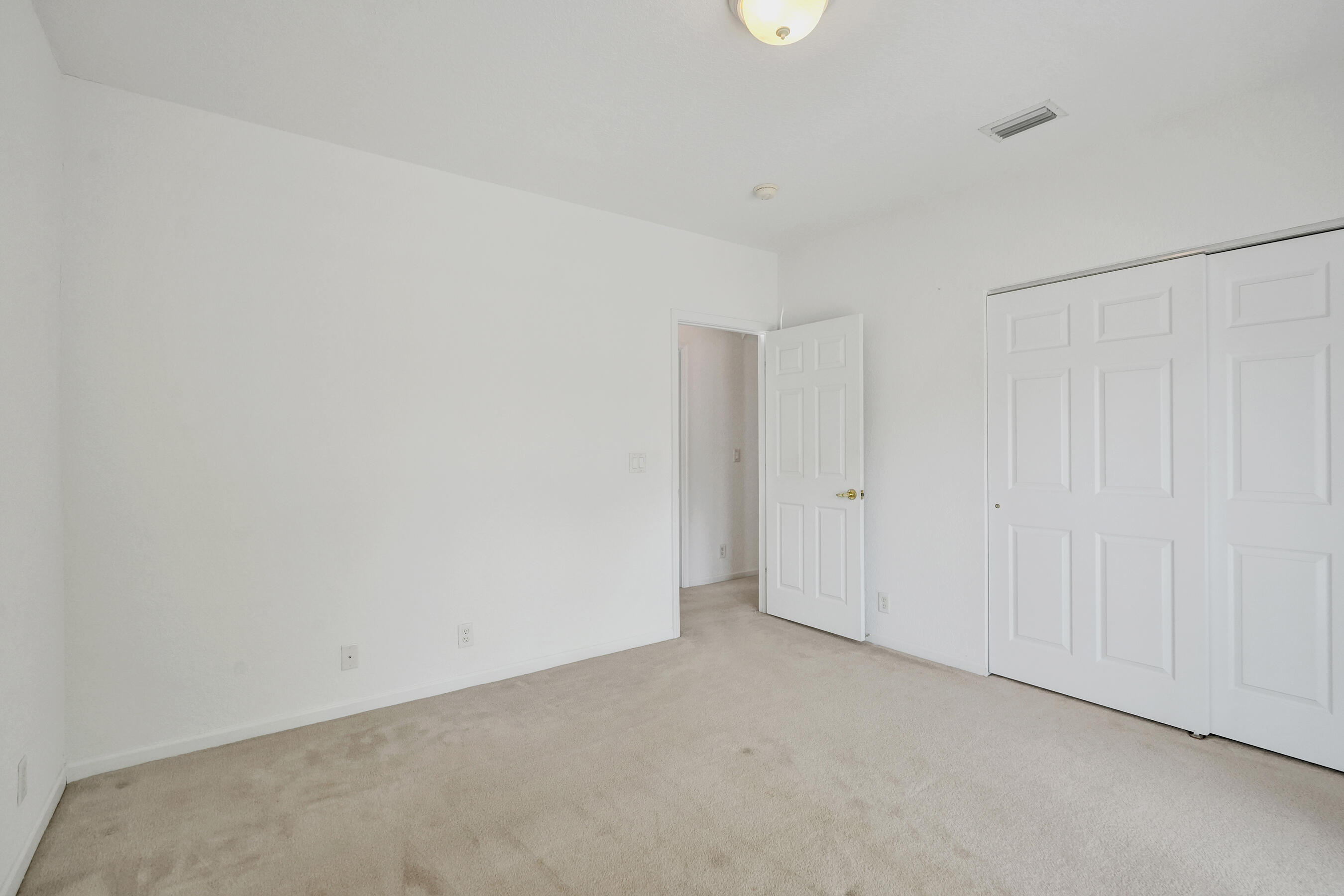 LAKEVIEW WEST / Vizcaya - Residential