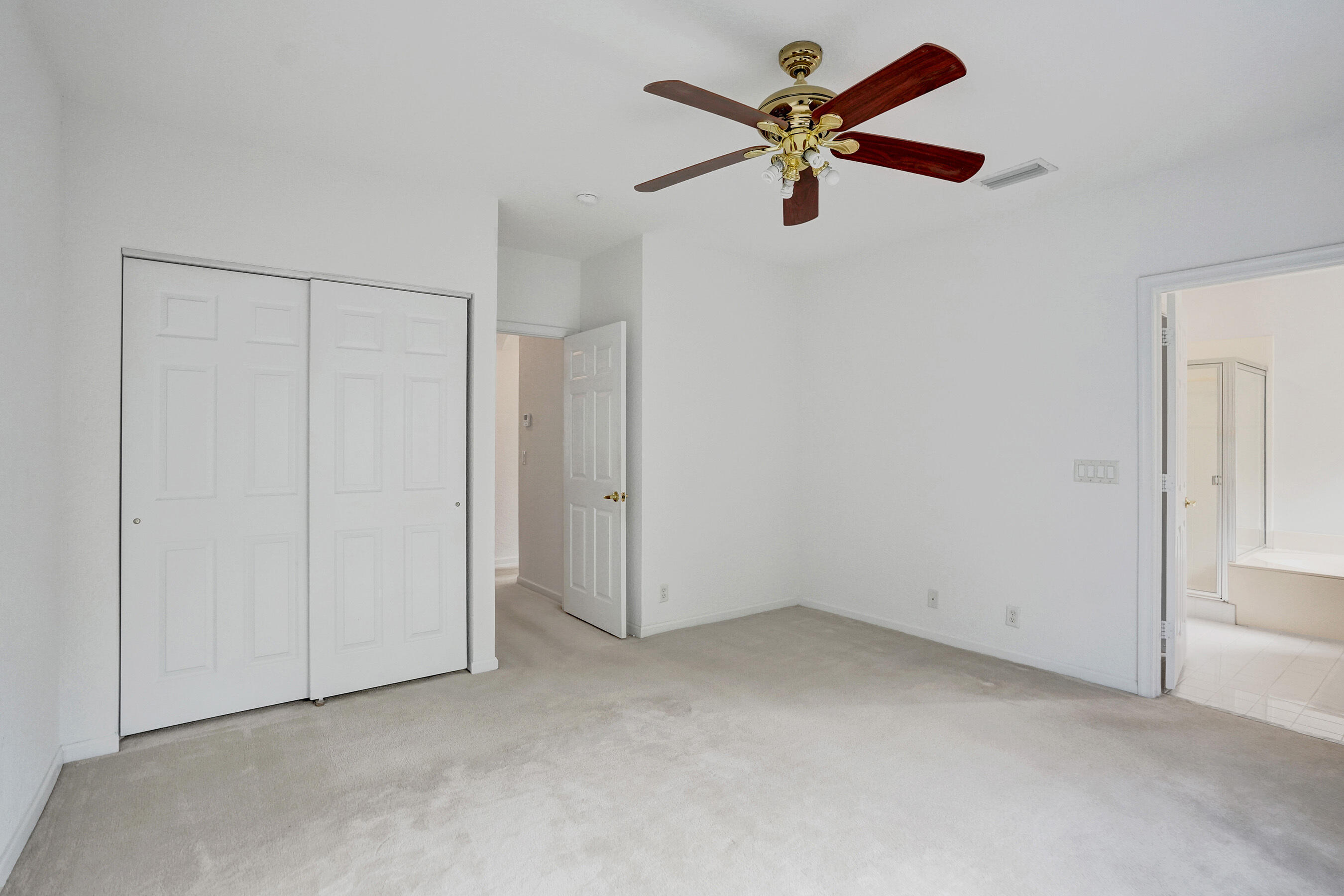 LAKEVIEW WEST / Vizcaya - Residential