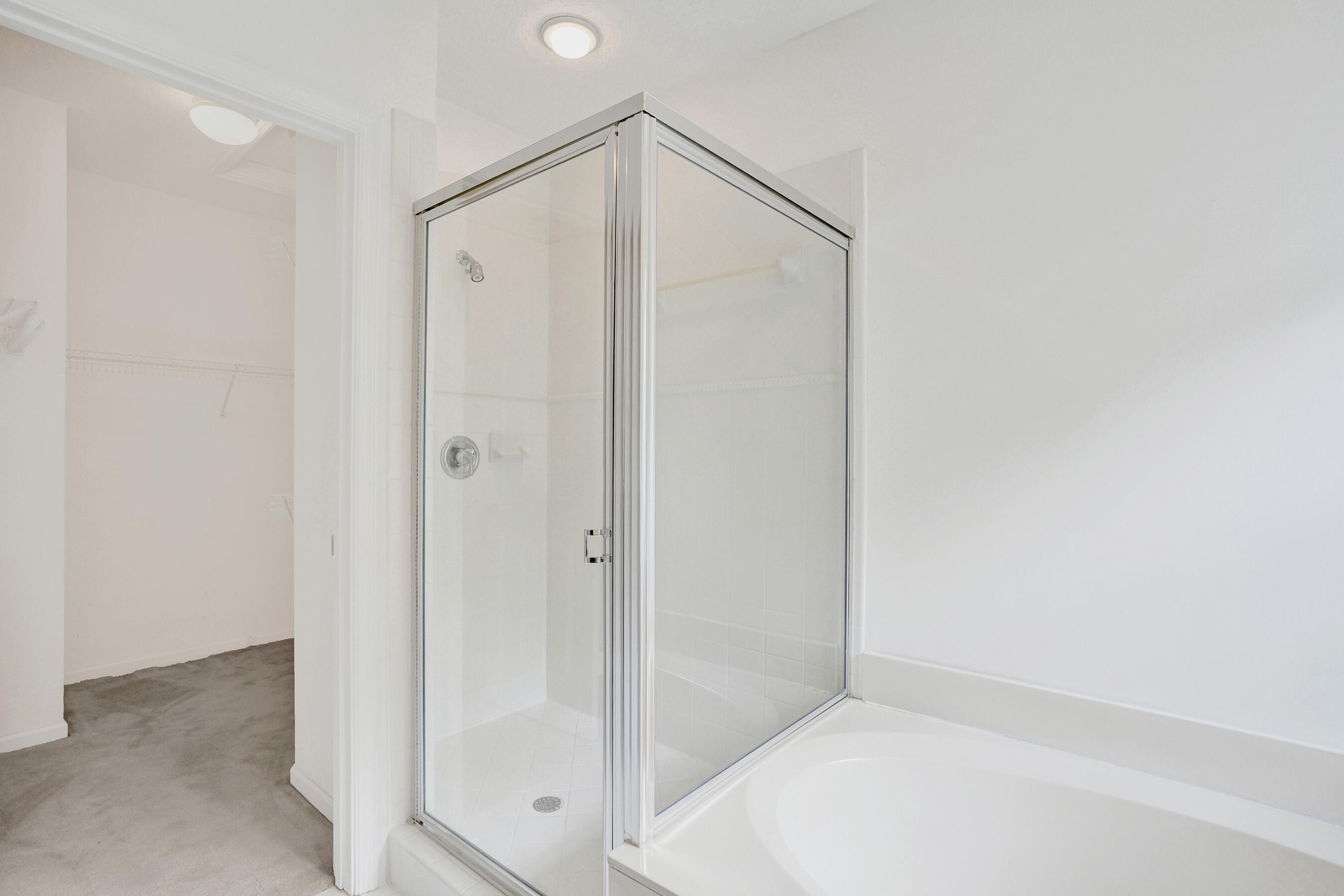 LAKEVIEW WEST / Vizcaya - Residential