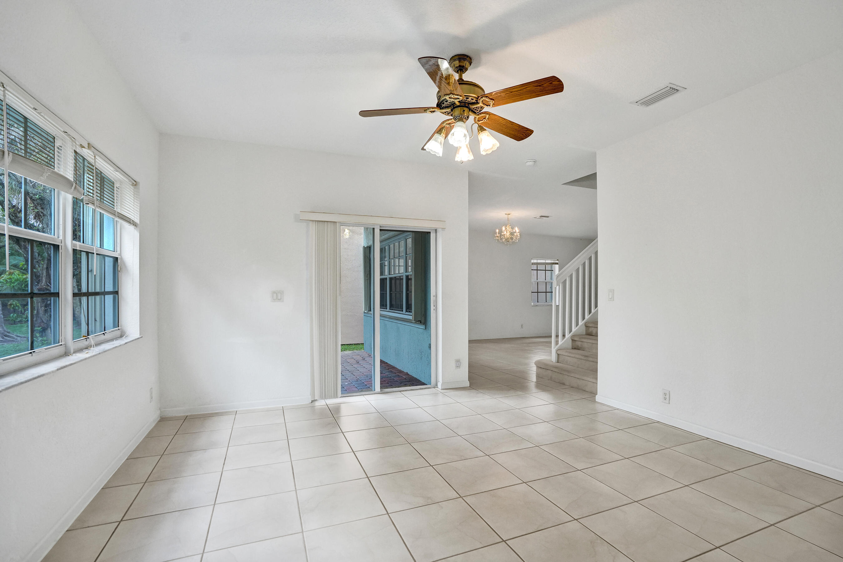 LAKEVIEW WEST / Vizcaya - Residential