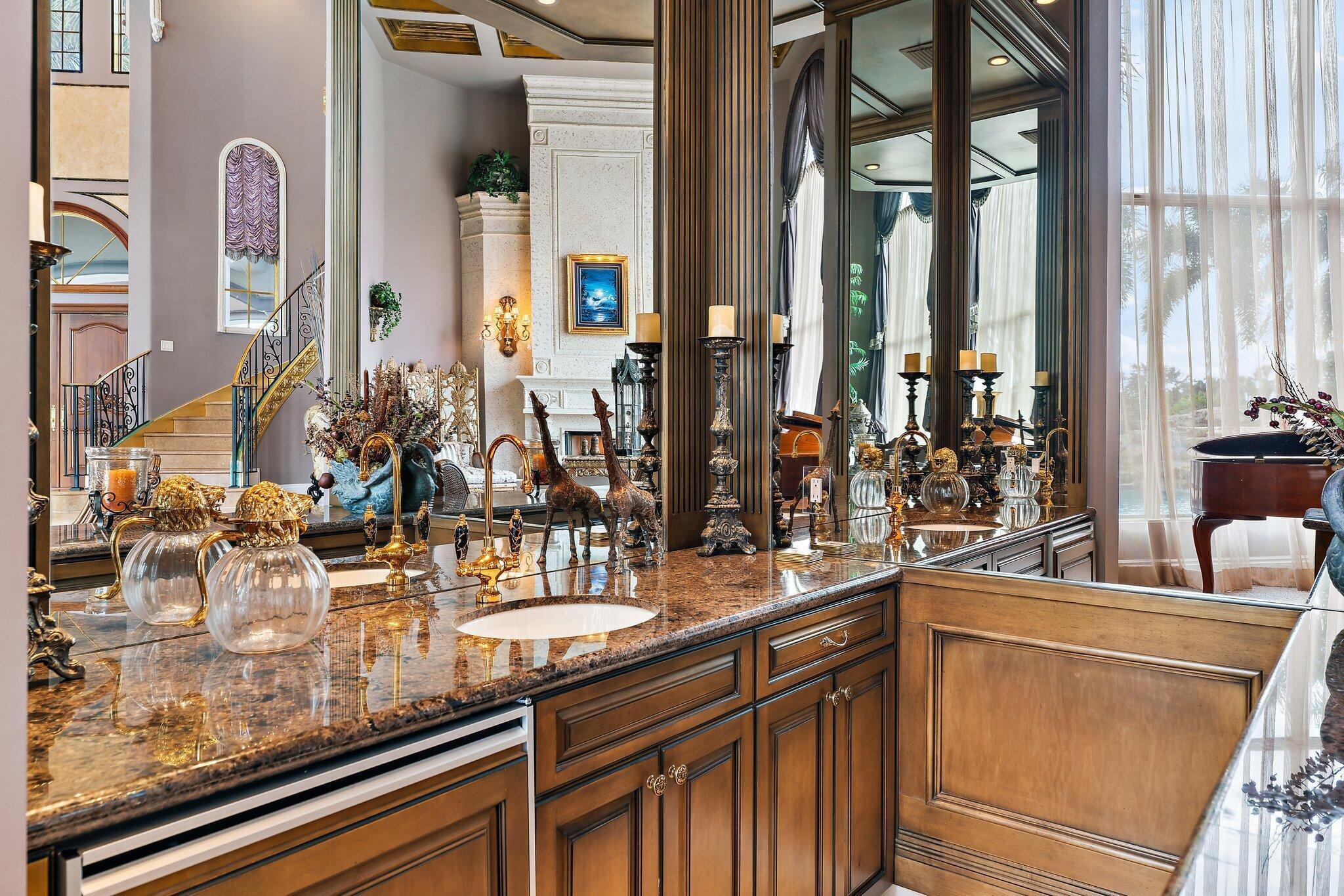 IBIS GOLF AND COUNTRY CLU - Residential