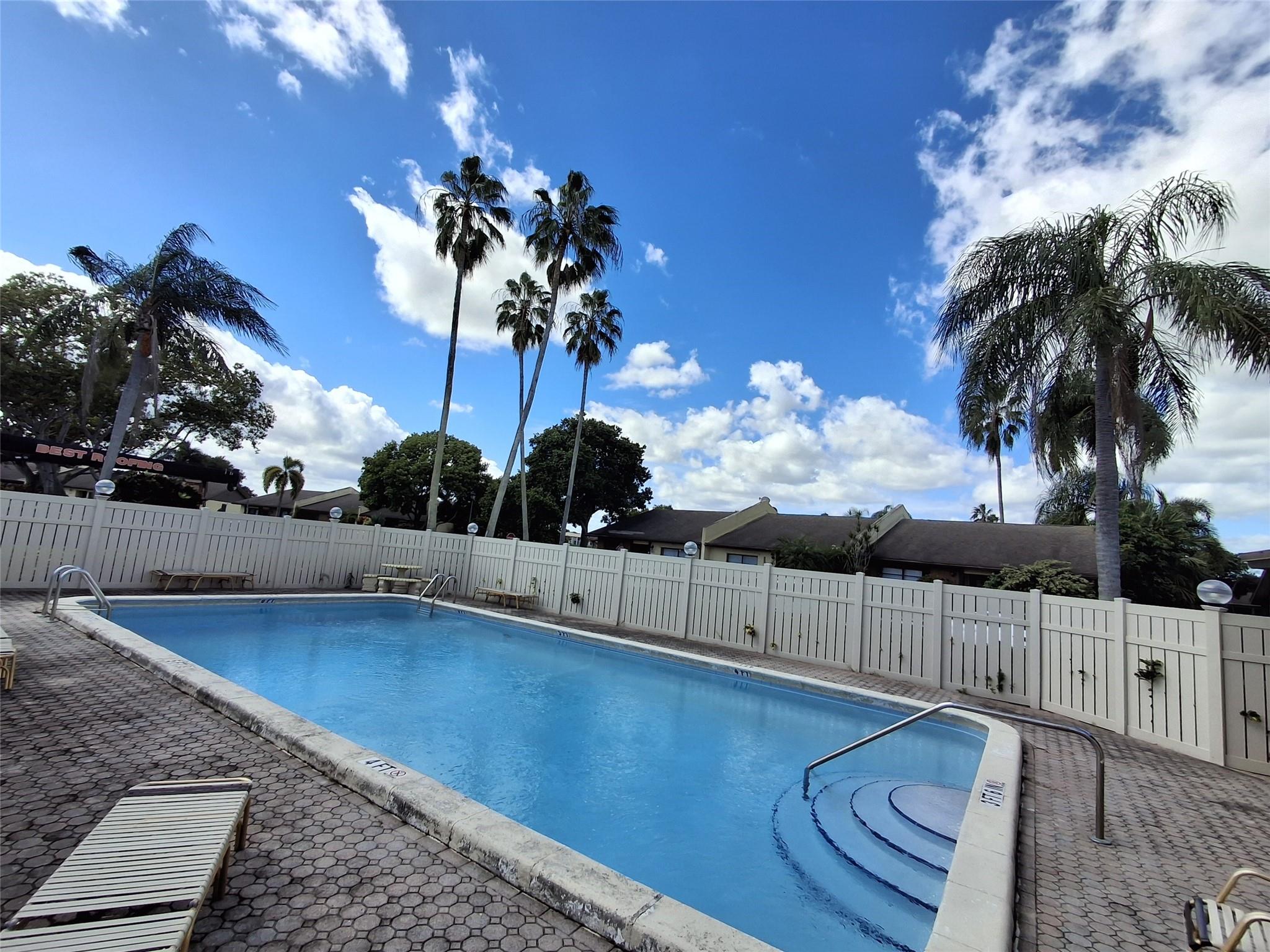 Woodlake Isles 108-5 B - Residential Lease