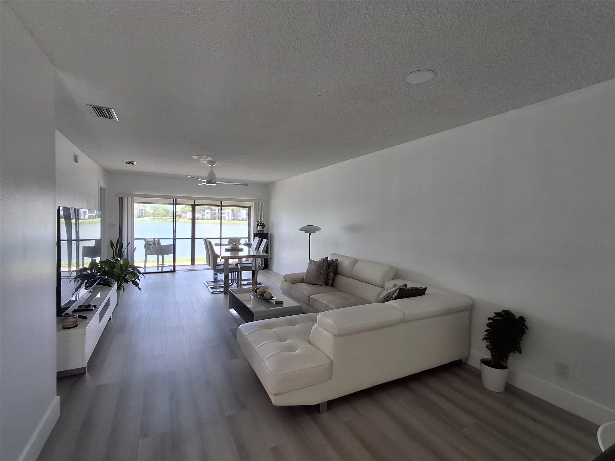 Woodlake Isles 108-5 B - Residential Lease