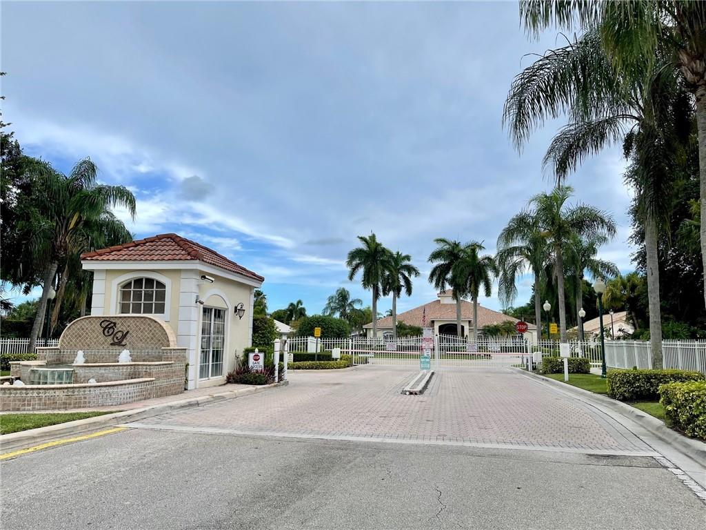 Sterling Bridge - Residential