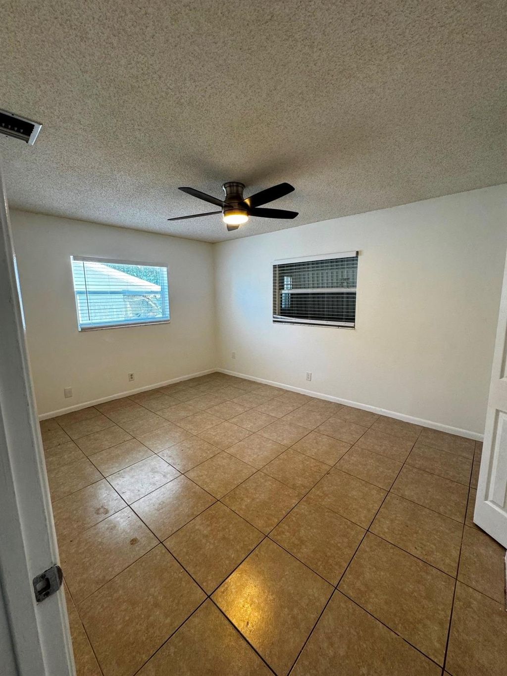 Photo of 908 NW 10th Avenue, Boynton Beach, FL 33426 (MLS # F10517354)