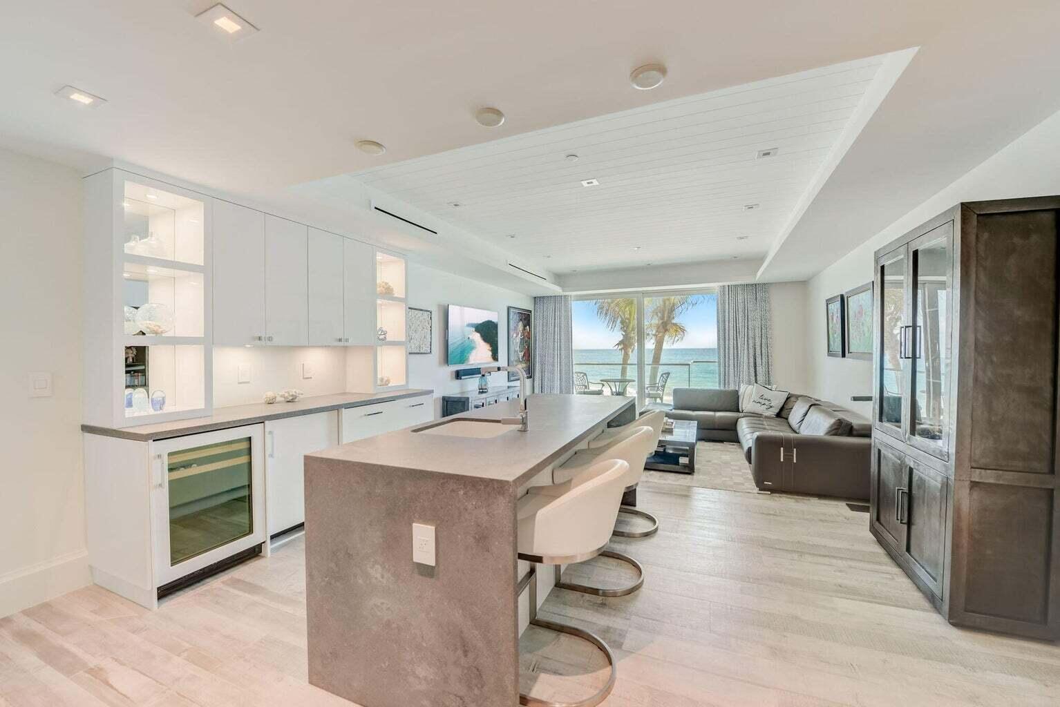 PALM BEACH SHORE ACRES BLKS A,B & Z - Residential