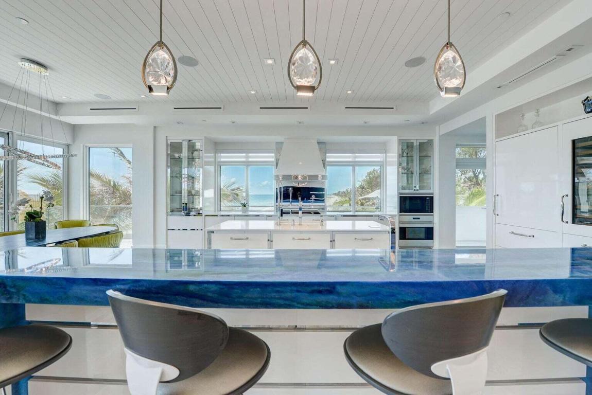 PALM BEACH SHORE ACRES BLKS A,B & Z - Residential