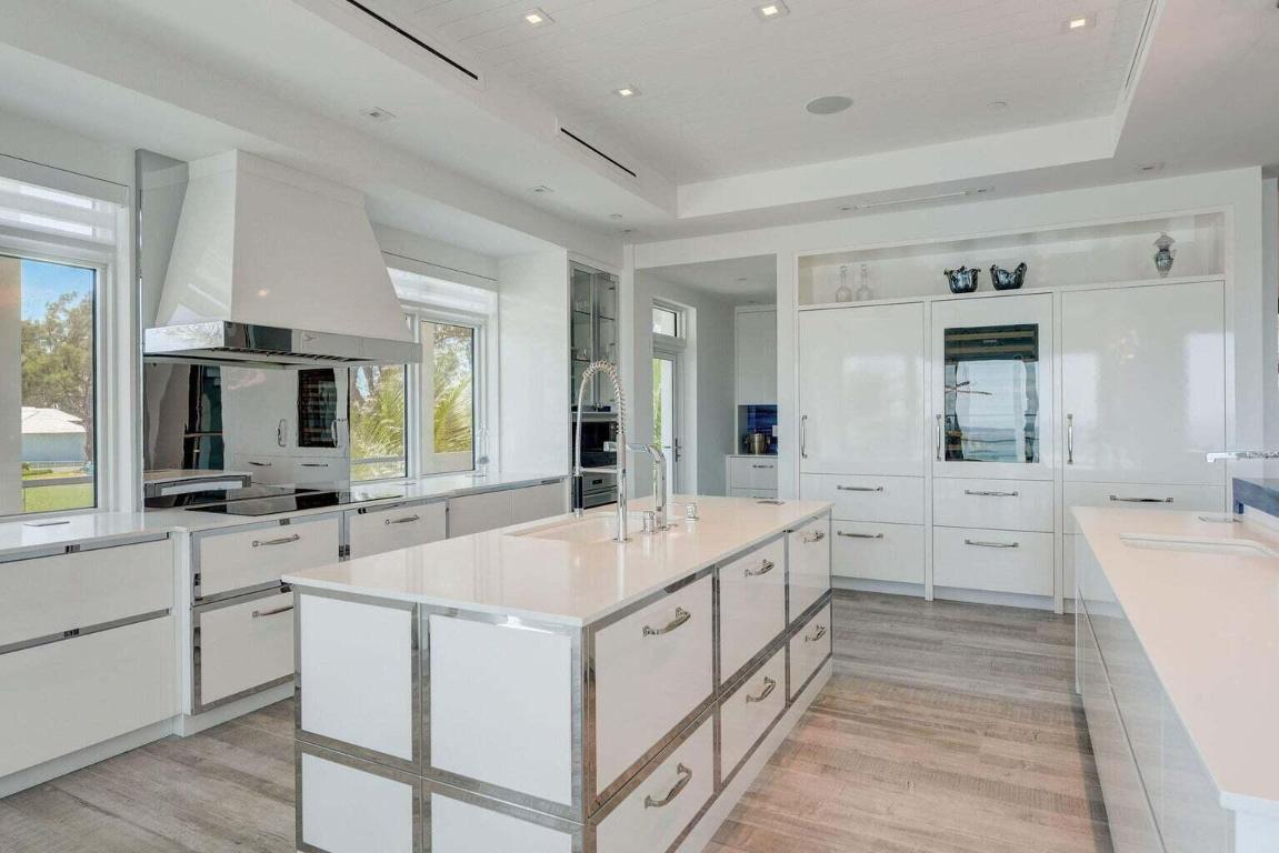 PALM BEACH SHORE ACRES BLKS A,B & Z - Residential