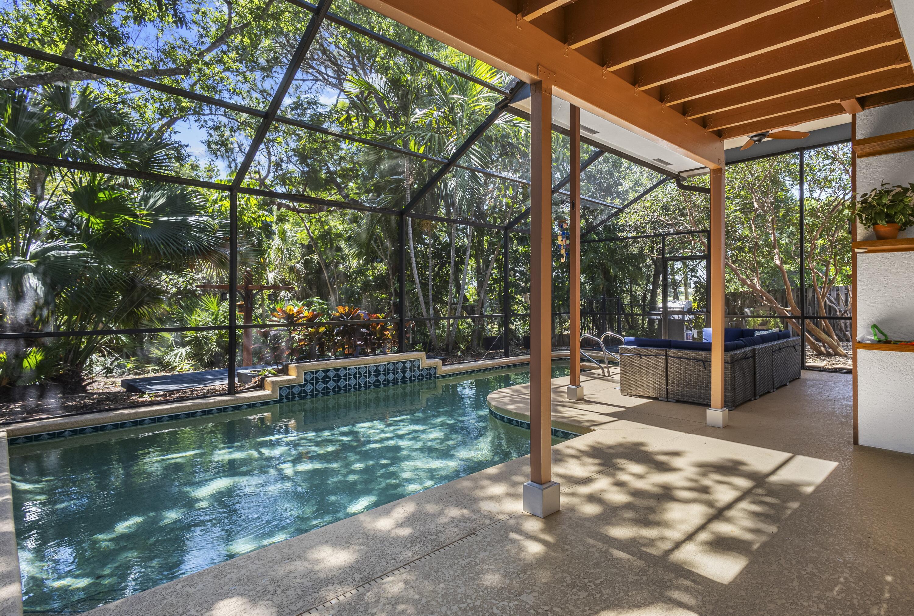 THE FIRST FAIRWAY - Residential