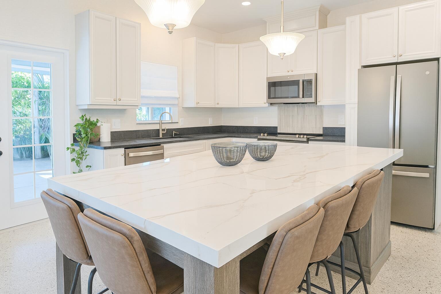 EASTVIEW MANOR - Residential Lease