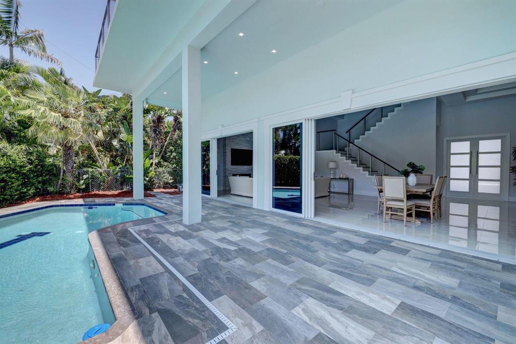 JUNO BEACH 1ST ADD - Residential