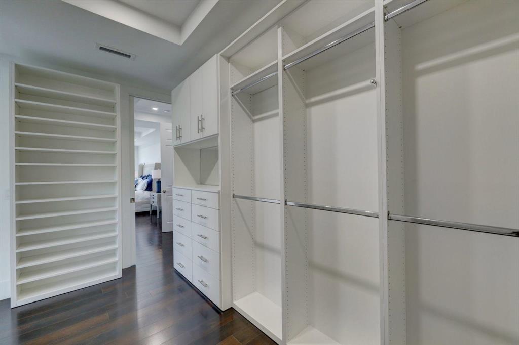 JUNO BEACH 1ST ADD - Residential