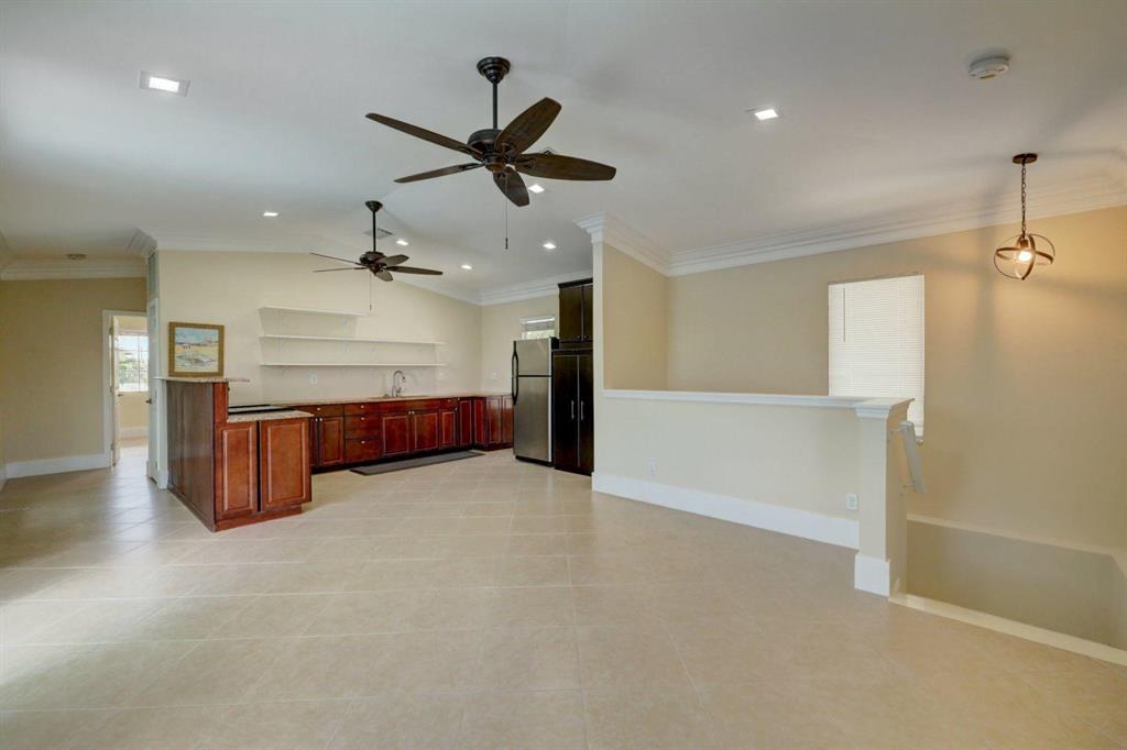 JUNO BEACH 1ST ADD - Residential