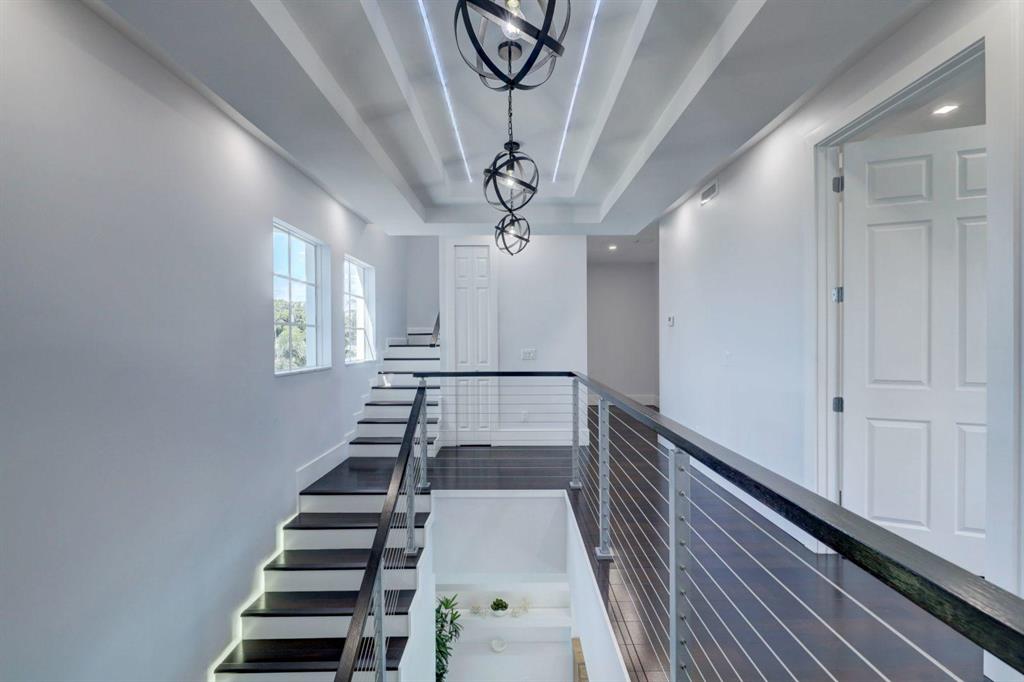 JUNO BEACH 1ST ADD - Residential