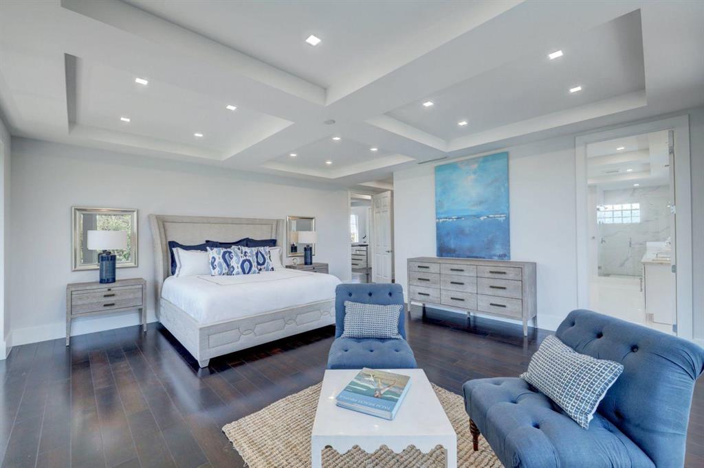 JUNO BEACH 1ST ADD - Residential